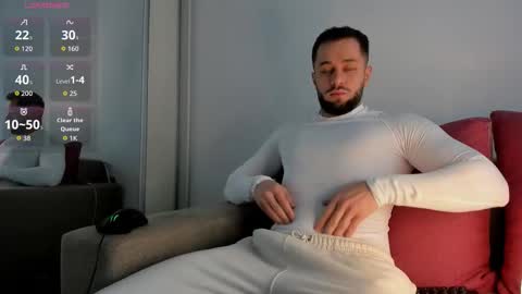 Nicholassx online show from December 3, 7:42 am