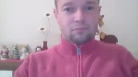 nick1990b online show from December 22, 4:38 pm