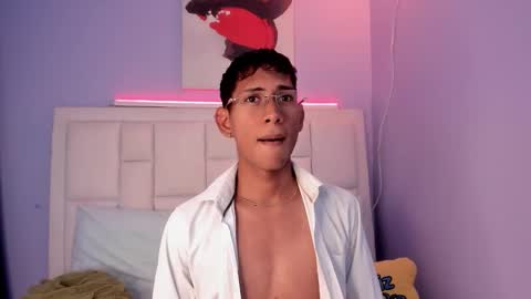 Nick online show from February 16, 8:29 pm