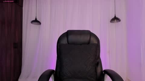 nick fenix online show from April 21, 2:51 am