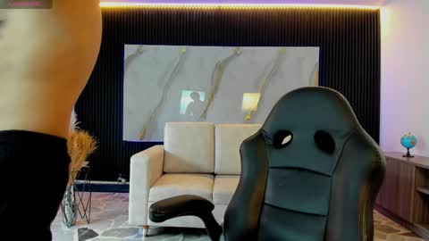 nick owen26 online show from April 16, 8:20 pm