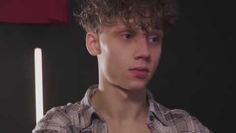 Nicky Neal online show from October 5, 12:41 am