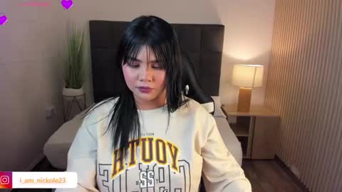 Snapshot of nicky_peyton chatting on February 19, 2:33 am Nicky online show from February 19, 2:33 am