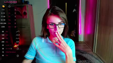 Nicky Weekends online show from March 1, 12:39 am