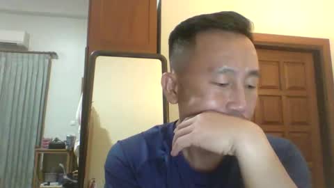 nickyang75 online show from June 5, 6:57 pm