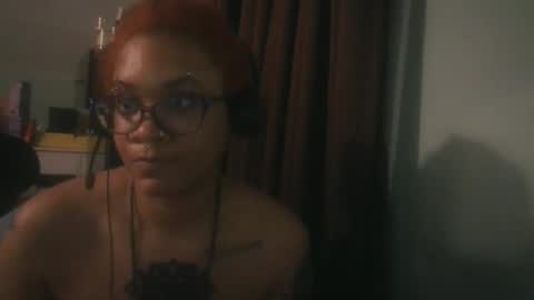 nickythehawtie online show from March 28, 1:18 am