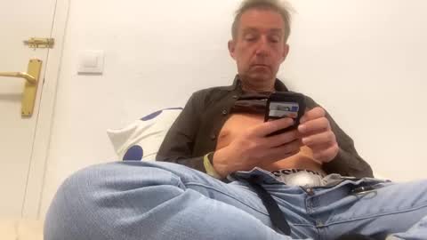 Snapshot of nico181969 chatting on March 5, 1:52 am Nico online show from March 5, 1:52 am