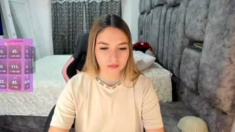 YuliEM online show from June 29, 9:14 pm