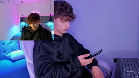 nicolasferrer18 online show from December 2, 7:45 pm