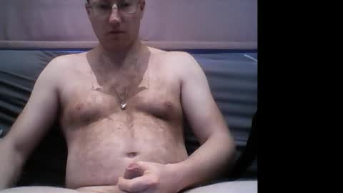 nicolaslapin87 online show from November 5, 6:59 am