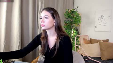 GMT7TueWedThSu 0300am-0900am. Sa 1000am-0400pm online show from September 8, 9:03 pm