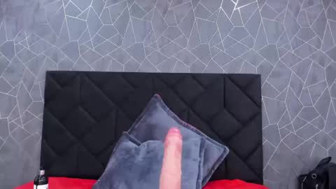 Nicole online show from March 4, 9:40 am