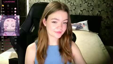 Snapshot of nicolemeew chatting on February 9, 11:46 pm NicoleMeew online show from February 9, 11:46 pm