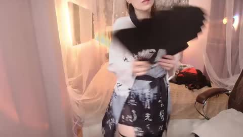 Nicole online show from April 16, 12:38 pm