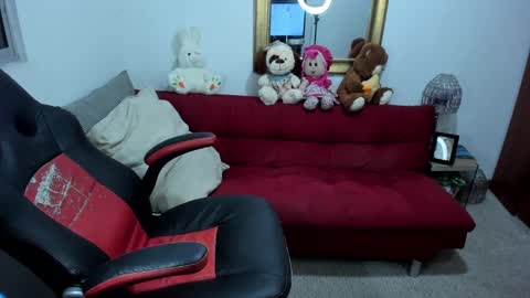 Snapshot of nicolettcolin chatting on February 8, 11:24 pm Nicolettcolin online show from February 8, 11:24 pm