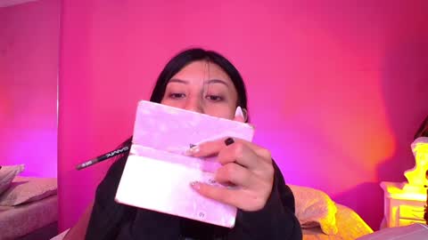 Nicol  online show from December 30, 12:31 pm