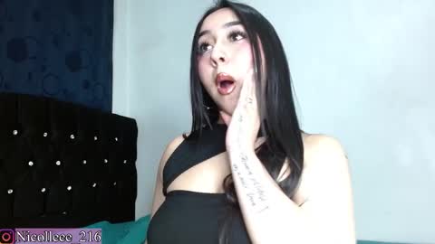 Nicolle online show from December 16, 6:36 pm