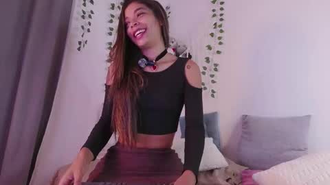 Nicolle online show from November 18, 11:13 am