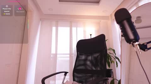 Nicollet online show from October 19, 10:14 pm