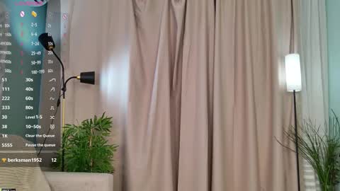 Bella online show from February 2, 9:22 pm