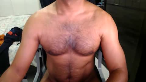 Snapshot of night_rider09711 chatting on December 11, 5:03 pm night_rider09711 online show from December 11, 5:03 pm