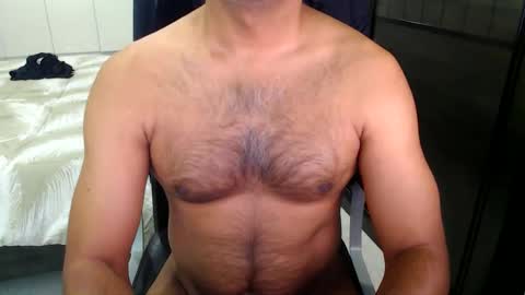 Snapshot of night_rider09711 chatting on January 18, 10:39 am night_rider09711 online show from January 18, 10:39 am