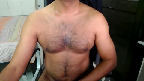 Snapshot of night_rider09711 chatting on January 30, 7:07 am night_rider09711 online show from January 30, 7:07 am