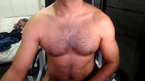 Snapshot of night_rider09711 chatting on December 13, 4:27 pm night_rider09711 online show from December 13, 4:27 pm