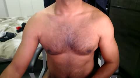 Snapshot of night_rider09711 chatting on January 21, 8:11 pm night_rider09711 online show from January 21, 8:11 pm