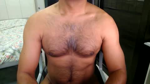 Snapshot of night_rider09711 chatting on December 19, 8:13 am night_rider09711 online show from December 19, 8:13 am