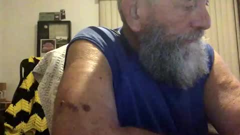 nightmoves1970 online show from November 23, 4:10 am