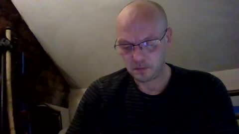 nighttime online show from December 7, 12:57 am