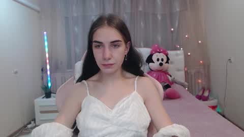 nikastarkk online show from September 16, 7:00 am