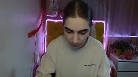 nikastarkk online show from March 7, 11:27 pm