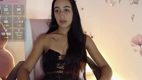    online show from March 3, 7:07 pm