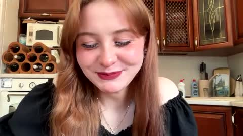 Amy online show from April 15, 3:26 pm