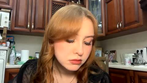 Amy online show from April 14, 3:15 pm