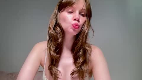 Nikki online show from February 4, 10:08 am