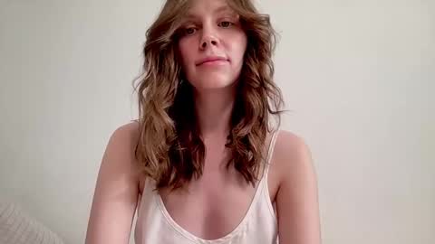 Nikki online show from February 23, 1:10 pm