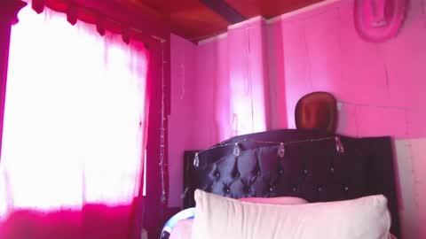 Nikkirous online show from April 11, 6:12 pm