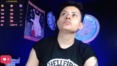 Nikky online show from December 15, 1:29 pm