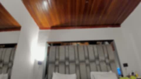     online show from November 5, 11:34 am