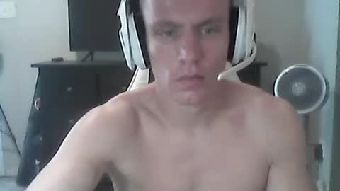 nikolai_russian_daddy online show from July 14, 8:03 pm