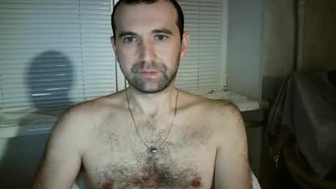 nikolas_vaz online show from December 23, 9:40 pm