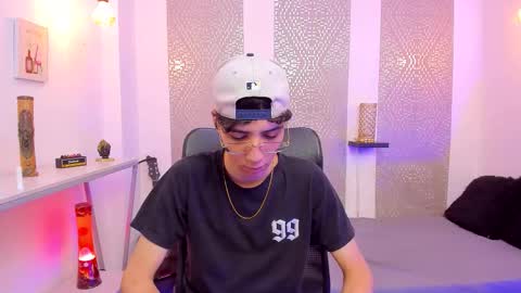    online show from November 28, 5:59 am