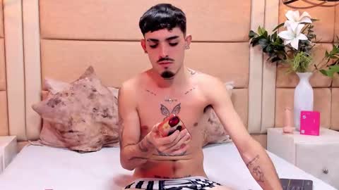 Niko Stone online show from November 27, 2:19 am