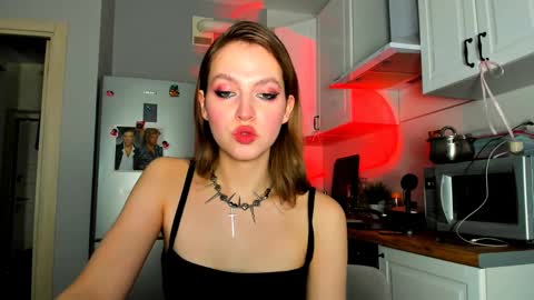 Veronica online show from February 18, 3:31 pm