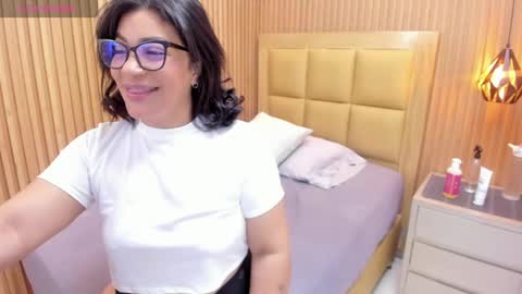   online show from March 30, 12:16 pm