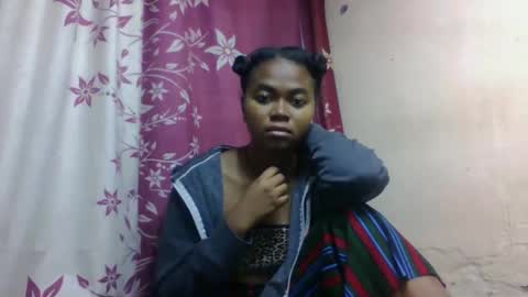 nilah online show from September 12, 1:13 pm