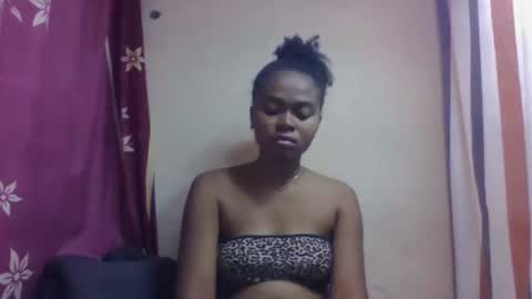 nilah online show from September 27, 9:29 am